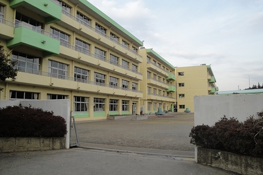 【小学校】海老名市立杉久保小学校まで1434ｍ