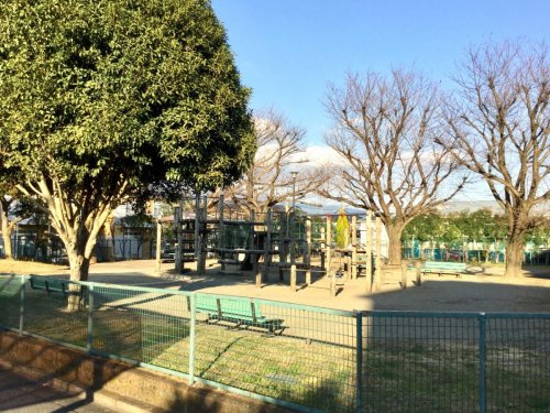 【公園】しぶさわふれあい公園まで462ｍ