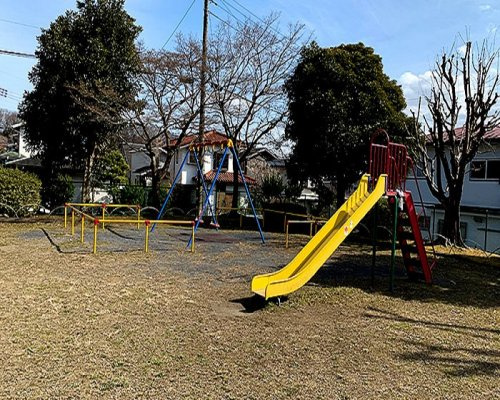 【公園】緑が丘公園まで73ｍ