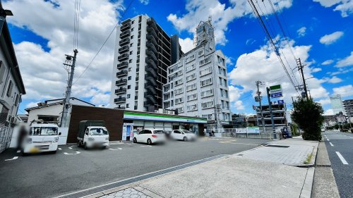 【コンビニエンスストア】ファミリーマート　阿倍野元町店まで396ｍ