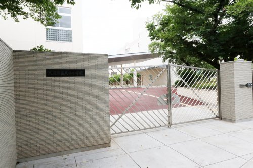 【小学校】大阪市立丸山小学校まで197ｍ