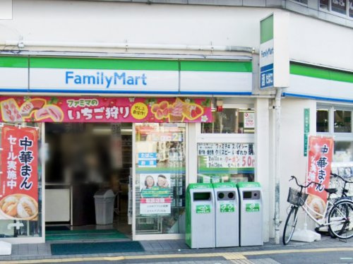 【コンビニエンスストア】ファミリーマート　地下鉄昭和町駅前店まで416ｍ
