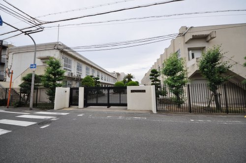 【中学校】忠岡町立忠岡中学校まで590ｍ