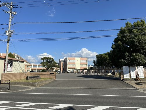 【中学校】東近江市立聖徳中学校まで1562ｍ