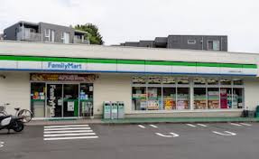 【コンビニエンスストア】ファミリーマート　大田南馬込五丁目店まで89ｍ