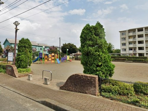 【公園】石住若草公園まで210ｍ