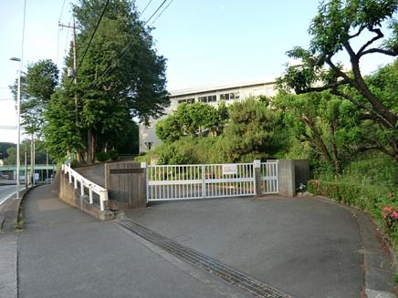 【小学校】作の口小学校まで617ｍ