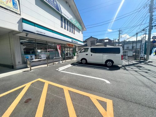 【コンビニエンスストア】ファミリーマート　伊豆の国大仁店まで613ｍ