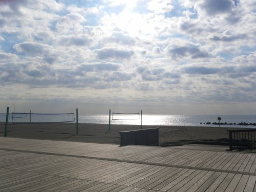 【公園】湘南ベルマーレひらつかビーチパークまで1060ｍ