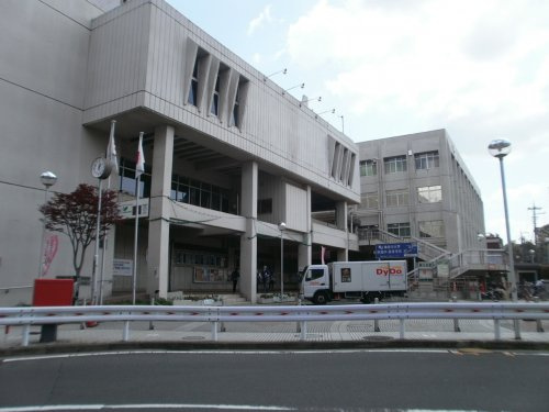 【市役所・区役所】横浜市緑区役所まで750ｍ
