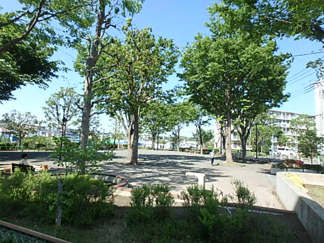 【公園】長津田柳下公園まで130ｍ