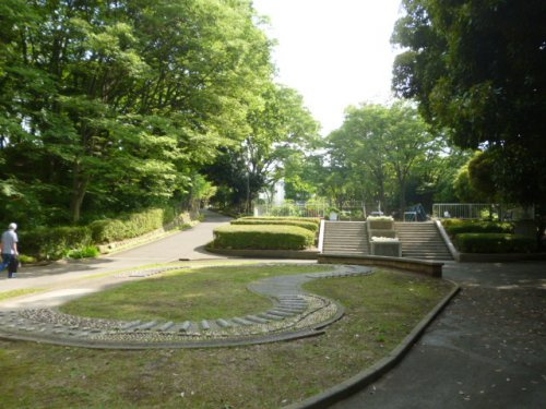 【公園】竹山中公園まで220ｍ