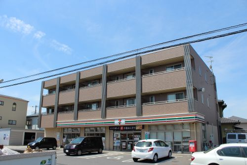 【コンビニエンスストア】セブンイレブン東深井店まで1505ｍ