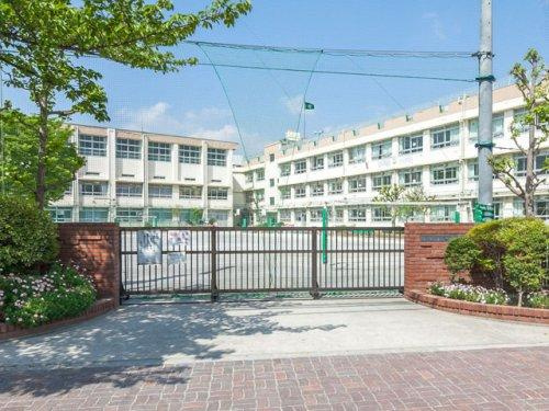 【小学校】葛飾区立奥戸小学校まで640ｍ