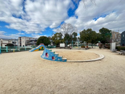 【公園】城の越公園まで175ｍ