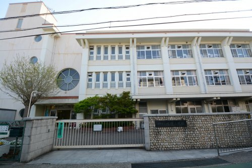 【小学校】神戸市立福住小学校まで1073ｍ