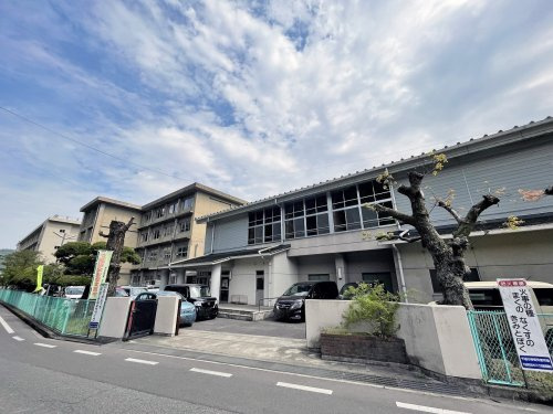 【小学校】福山市立千田小学校まで324ｍ