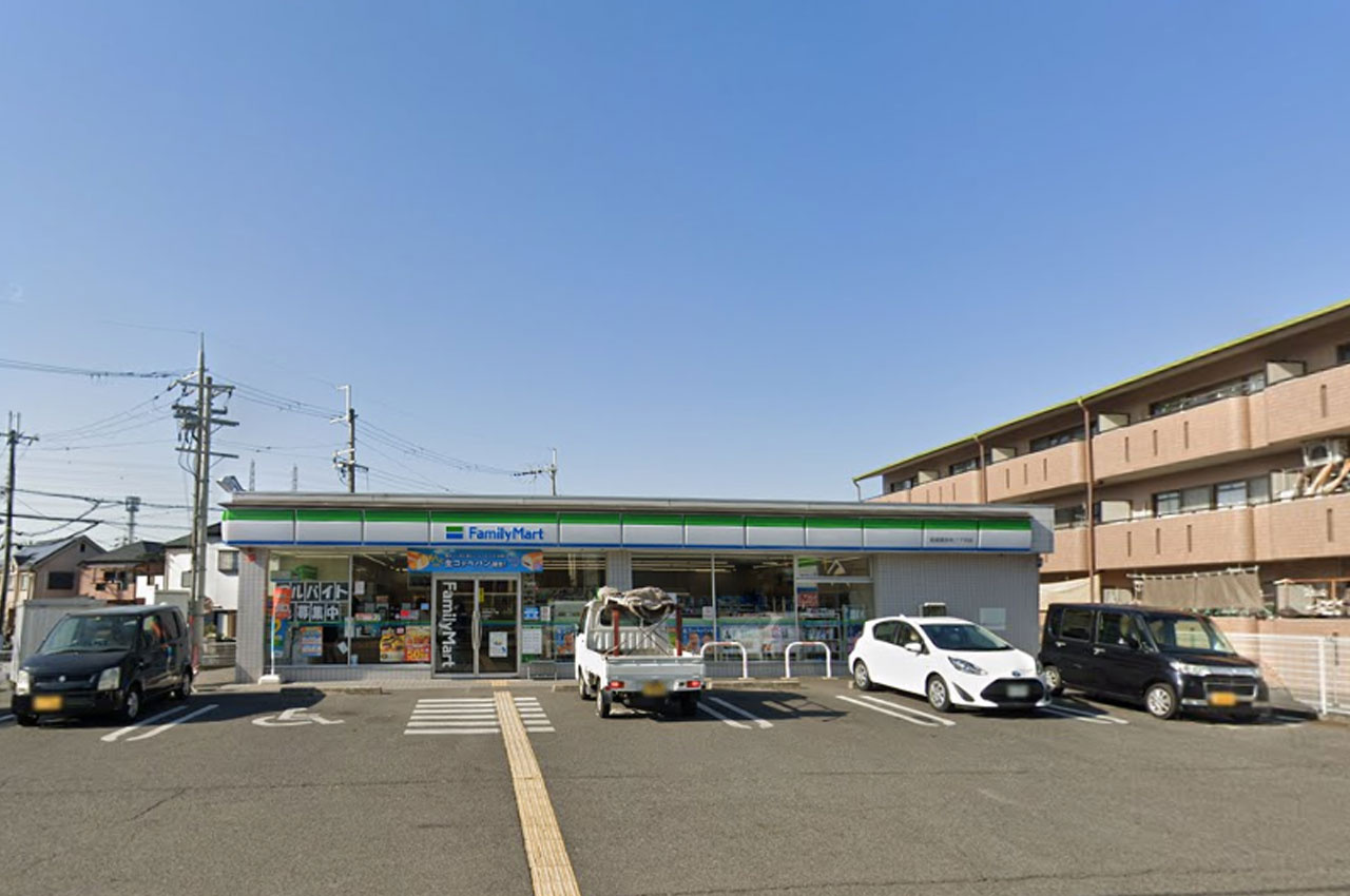 【コンビニエンスストア】ファミリーマート和泉箕形町二丁目店まで850ｍ