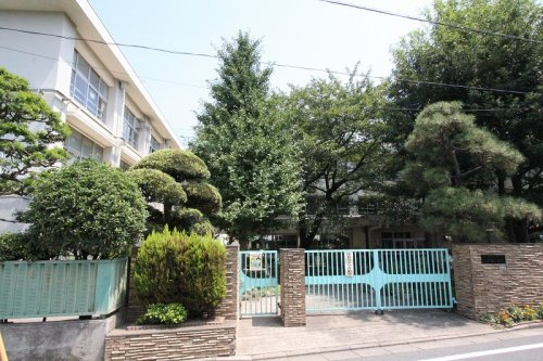 【小学校】練馬区立大泉南小学校まで700ｍ