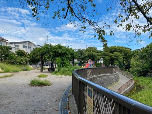【公園】練馬区立大泉井頭公園まで400ｍ