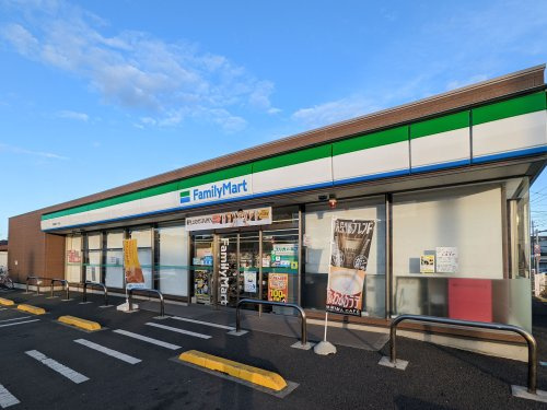 【コンビニエンスストア】ファミリーマート　宇都宮峰一丁目店まで687ｍ