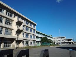 【中学校】厚木市立依知中学校まで1365ｍ