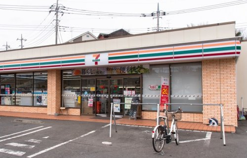【コンビニエンスストア】セブンイレブン　本町田店まで566ｍ