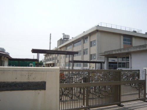 【中学校】浦安市立入船中学校まで1217ｍ