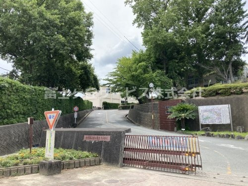 【高校】静岡県立磐田農業高校まで886ｍ