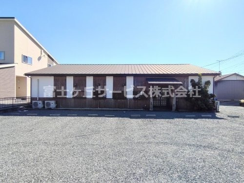 【焼肉】焼肉・ホルモン・焼蔵まるやまで330ｍ