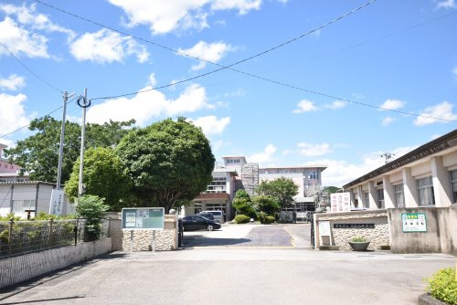 【中学校】霧島市立日当山中学校まで3014ｍ