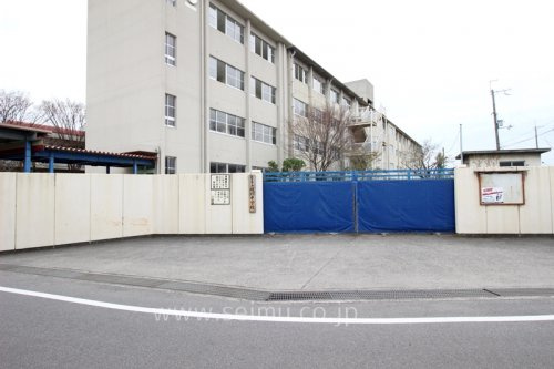【中学校】枚方市立蹉?中学校まで2480ｍ