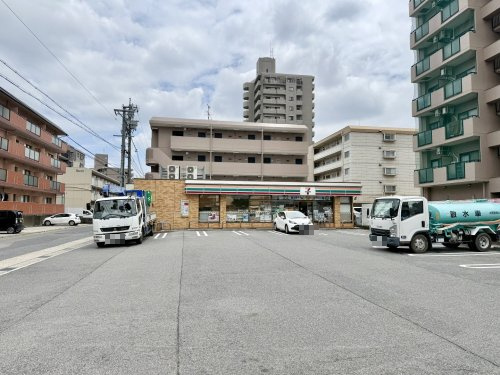 【コンビニエンスストア】セブンイレブン　名古屋原1丁目店まで130ｍ