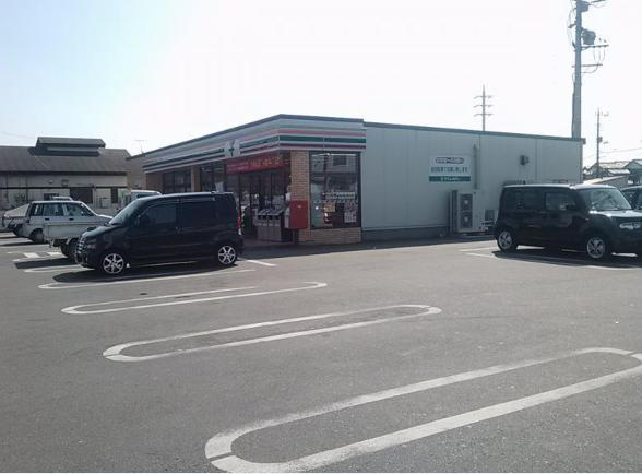 【コンビニエンスストア】セブンイレブン三和諸川宮久保店まで1060ｍ