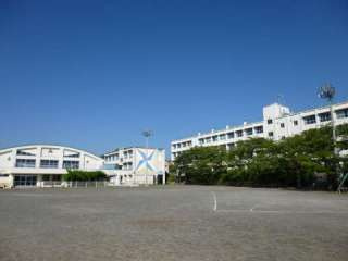 【小学校】由木中央小学校まで1337ｍ