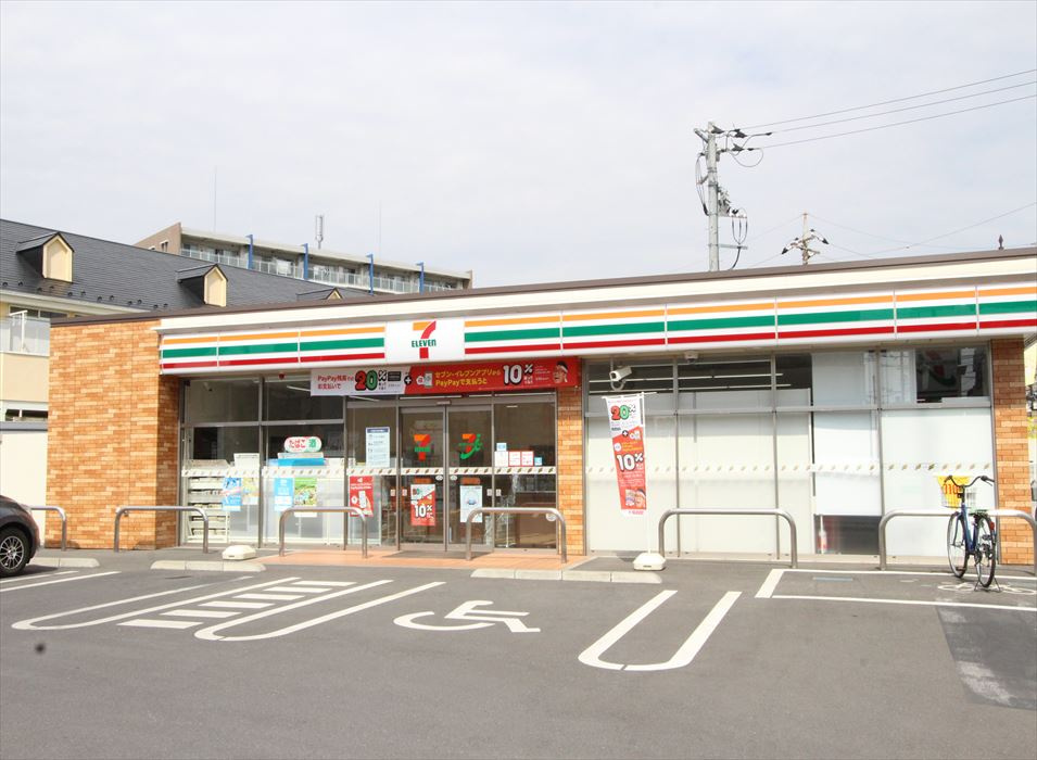 【コンビニエンスストア】セブンイレブン　富士見上沢1丁目店まで550ｍ