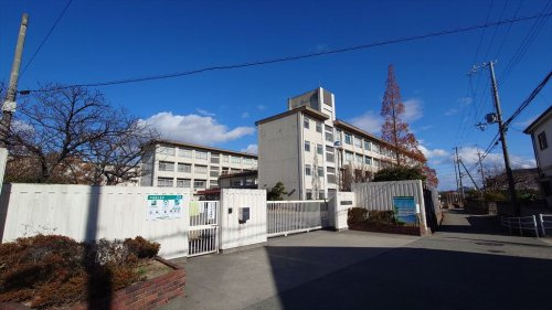 【小学校】高砂市立伊保南小学校まで960ｍ