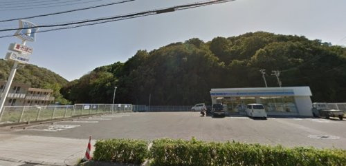 【コンビニエンスストア】ローソン　和歌山磯ノ浦店まで3518ｍ