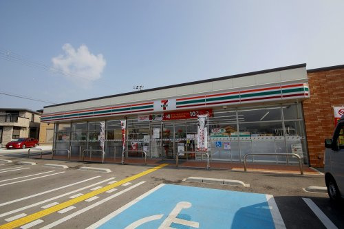 【コンビニエンスストア】セブンイレブン　和歌山和佐関戸店まで1040ｍ