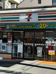 【コンビニエンスストア】セブンイレブン　板橋大山公園前店まで300ｍ