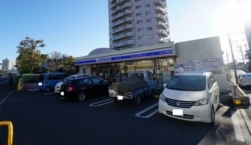【コンビニエンスストア】ローソン　片瀬海岸一丁目店まで259ｍ