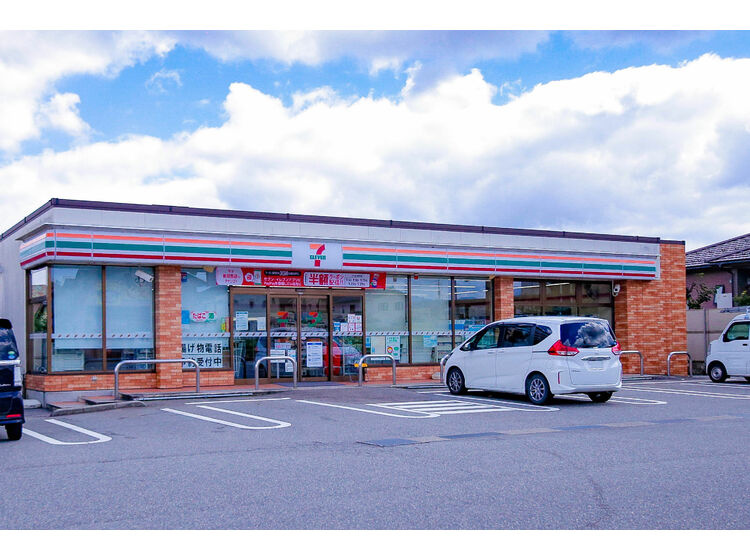 【コンビニエンスストア】セブン－イレブン　富山上二杉店まで614ｍ