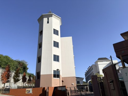 【小学校】広島市立高須小学校まで425ｍ