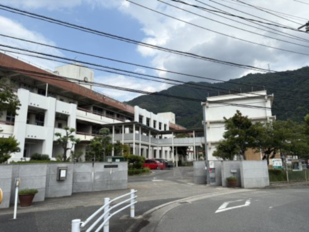 【小学校】広島市立可部南小学校まで1459ｍ