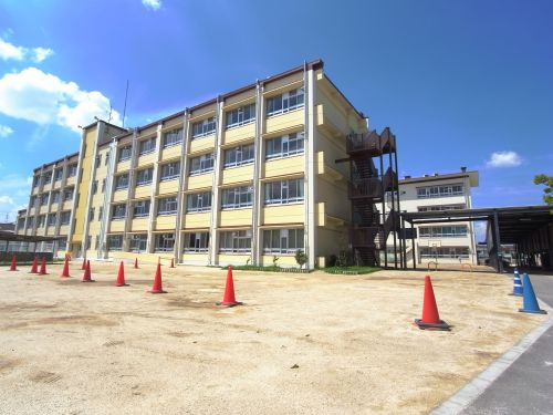 【中学校】門真市立第五中学校まで1450ｍ