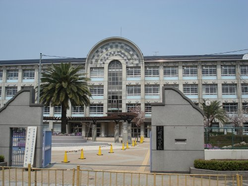 【小学校】尼崎市立明城小学校まで621ｍ