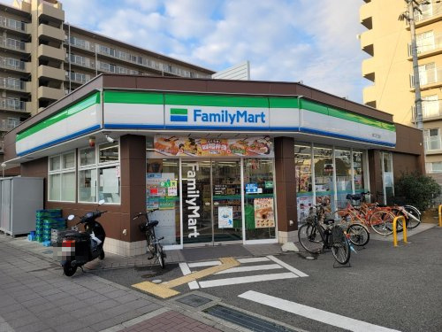 【コンビニエンスストア】ファミリーマート潮江五丁目店まで77ｍ