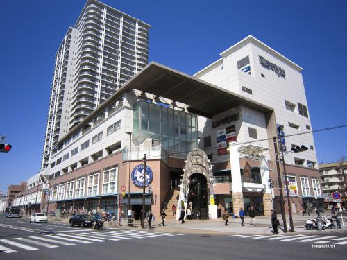 【ショッピングセンター】らびすた新杉田まで1550ｍ