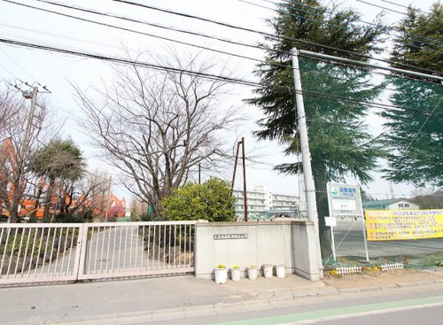 【中学校】新座市立　第三中学校まで1040ｍ