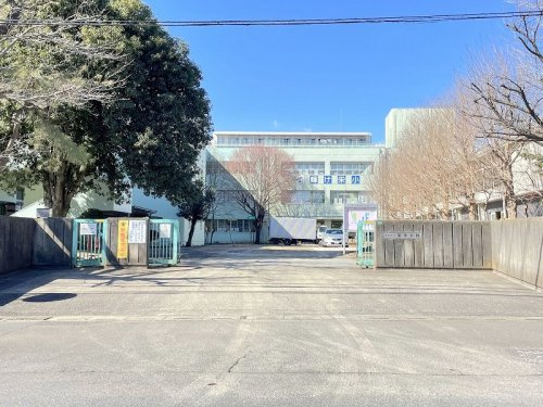【小学校】新座市立栄小学校まで940ｍ